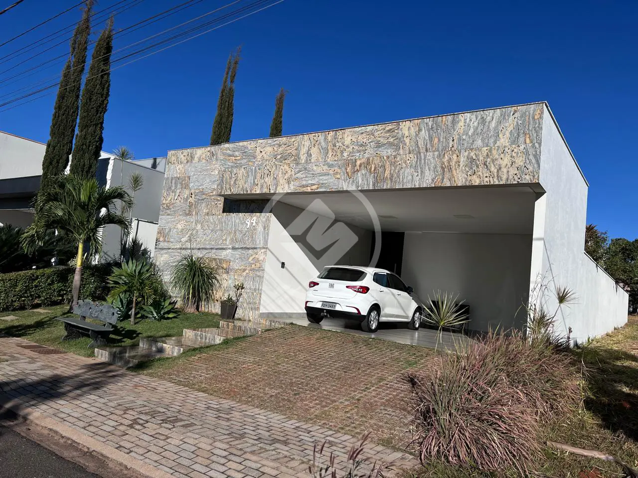 Casa Condomínio Laranjeiras, Uberlândia - MG — foto 1