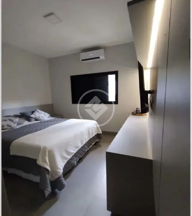 Imagem 3 - Casa em CIDADE JARDIM, Uberlândia - MG