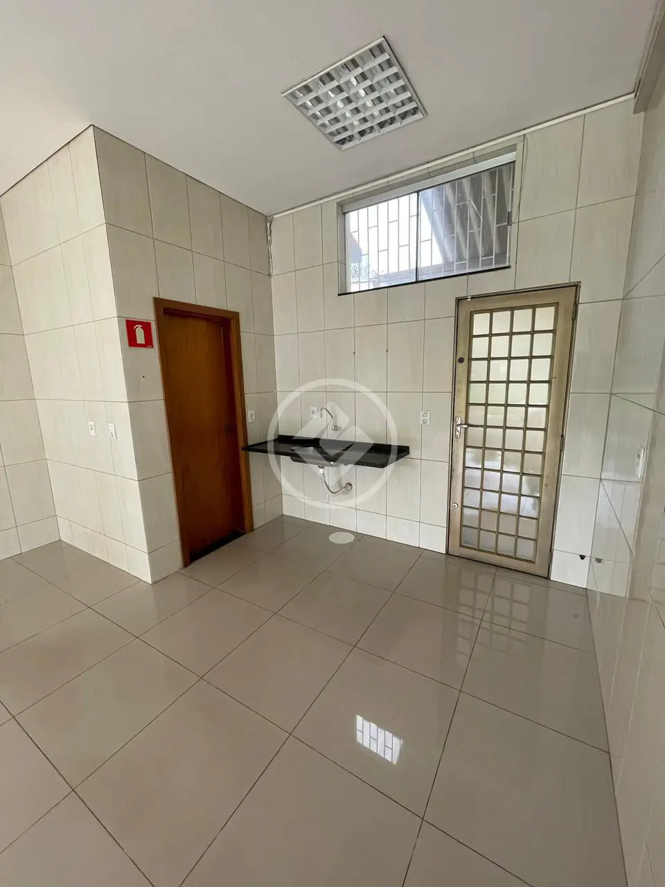 Imagem 3 - Sala Comercial em PRESIDENTE ROOSEVELT, Uberlândia - MG