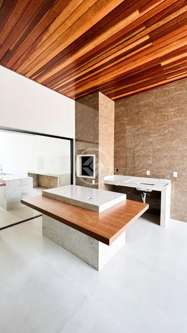 Casa Novo Mundo, Uberlândia - MG — foto 1