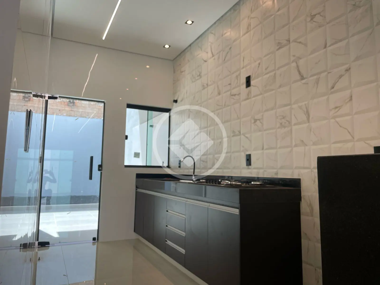 Imagem 4 - Casa em JARDIM HOLANDA, Uberlândia - MG