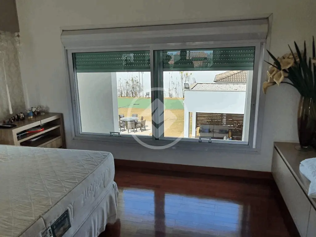 Imagem 6 - Sobrado em Morada da Colina, Uberlândia - MG
