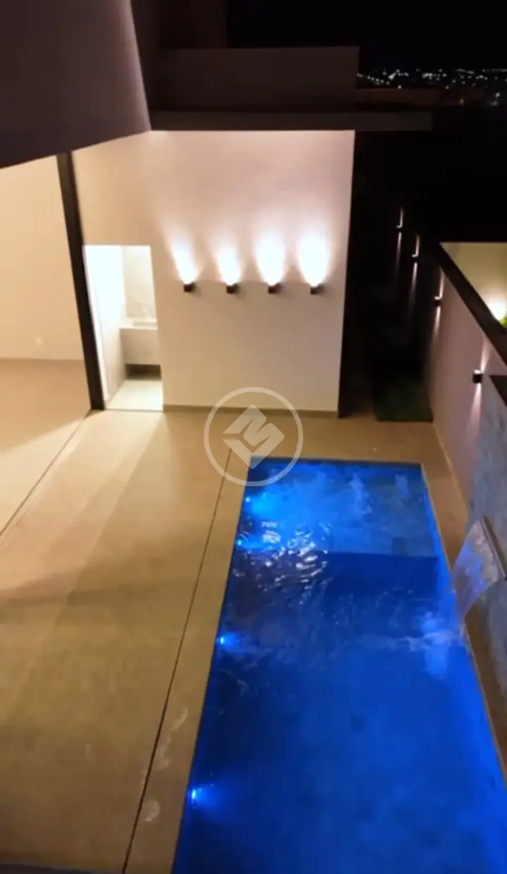 Casa Condomínio Jardim Inconfidência, Uberlândia - MG — foto 2
