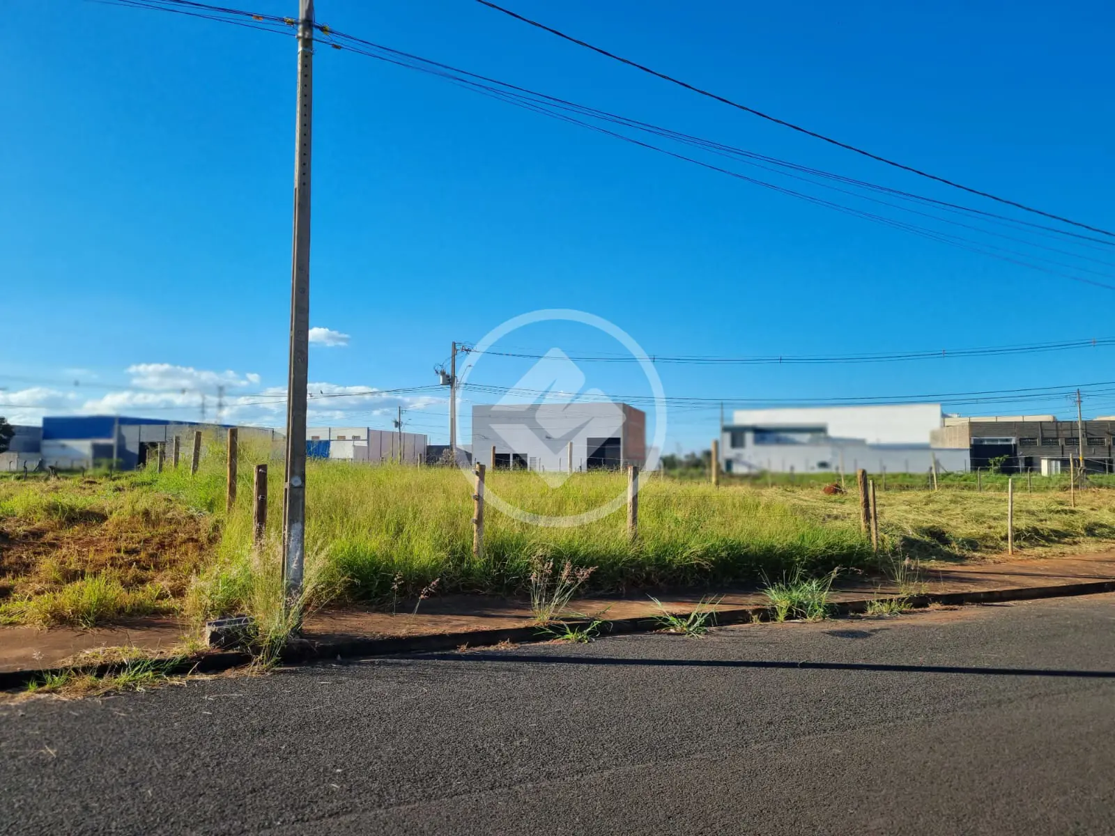 Terreno Novo Mundo, Uberlândia - MG — foto 1