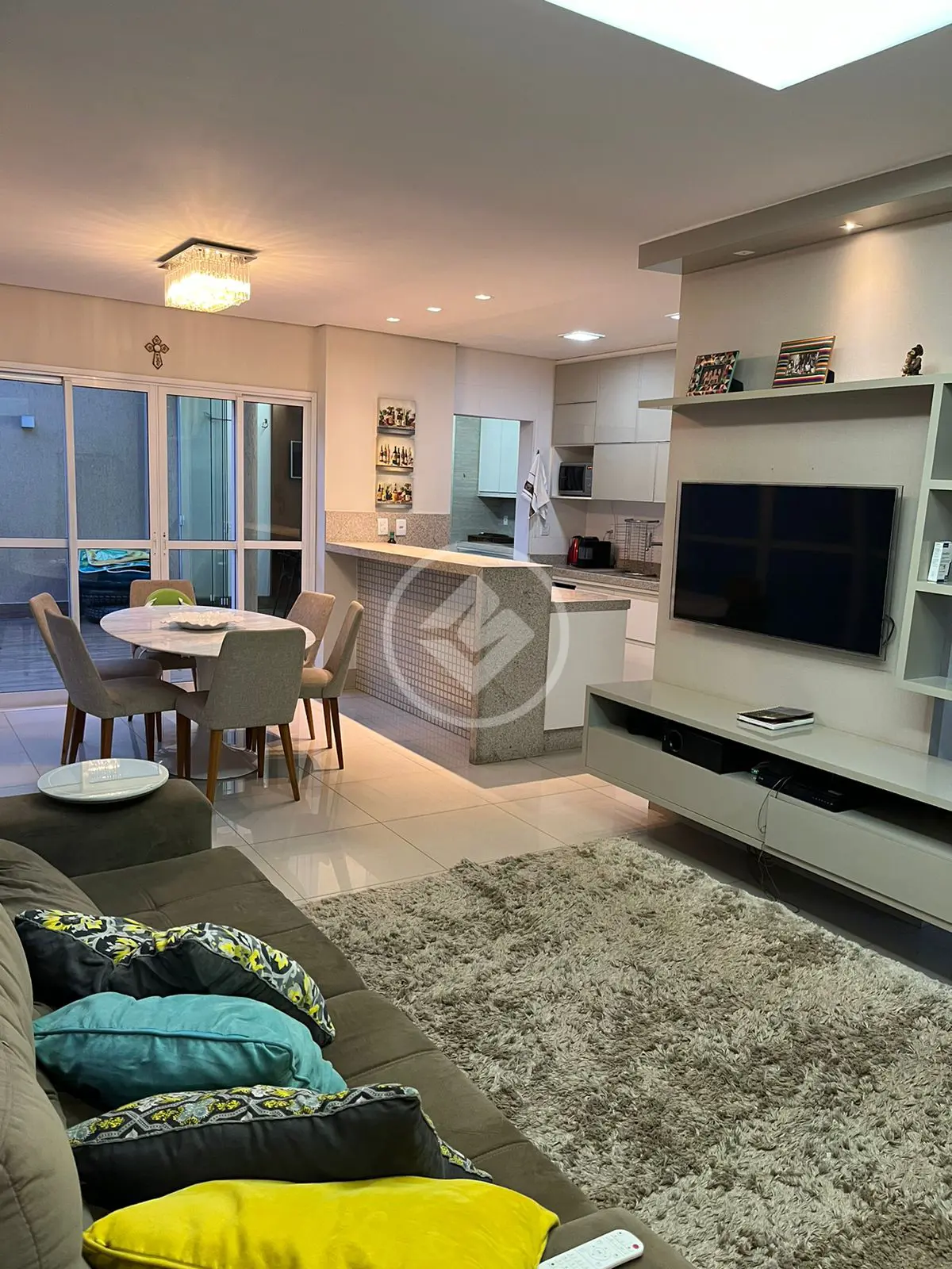 Casa Condomínio Granja Marileusa, Uberlândia - MG — foto 1