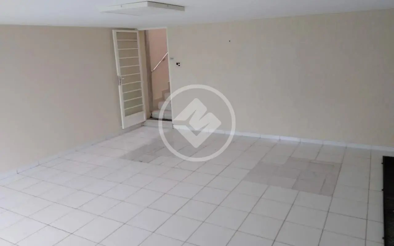Image 2 - Casa Comercial em BRASIL, Uberlândia - MG