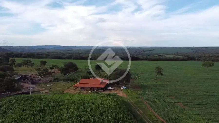 Imagem 1 - Fazenda em Centro, Coromandel - MG