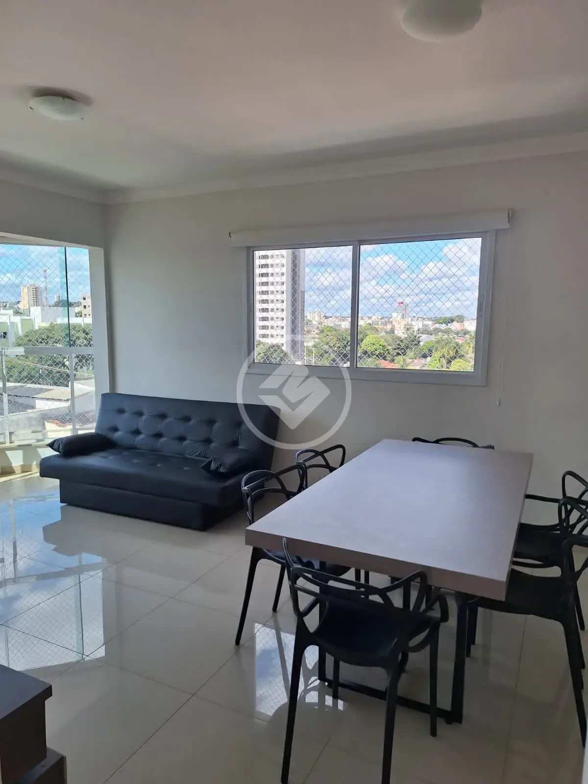 Image 2 - Apartamento em PRESIDENTE ROOSEVELT, Uberlândia - MG