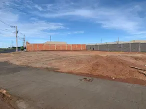 Terreno Comercial Loteamento Residencial Pequis, Uberlândia - MG — foto 1