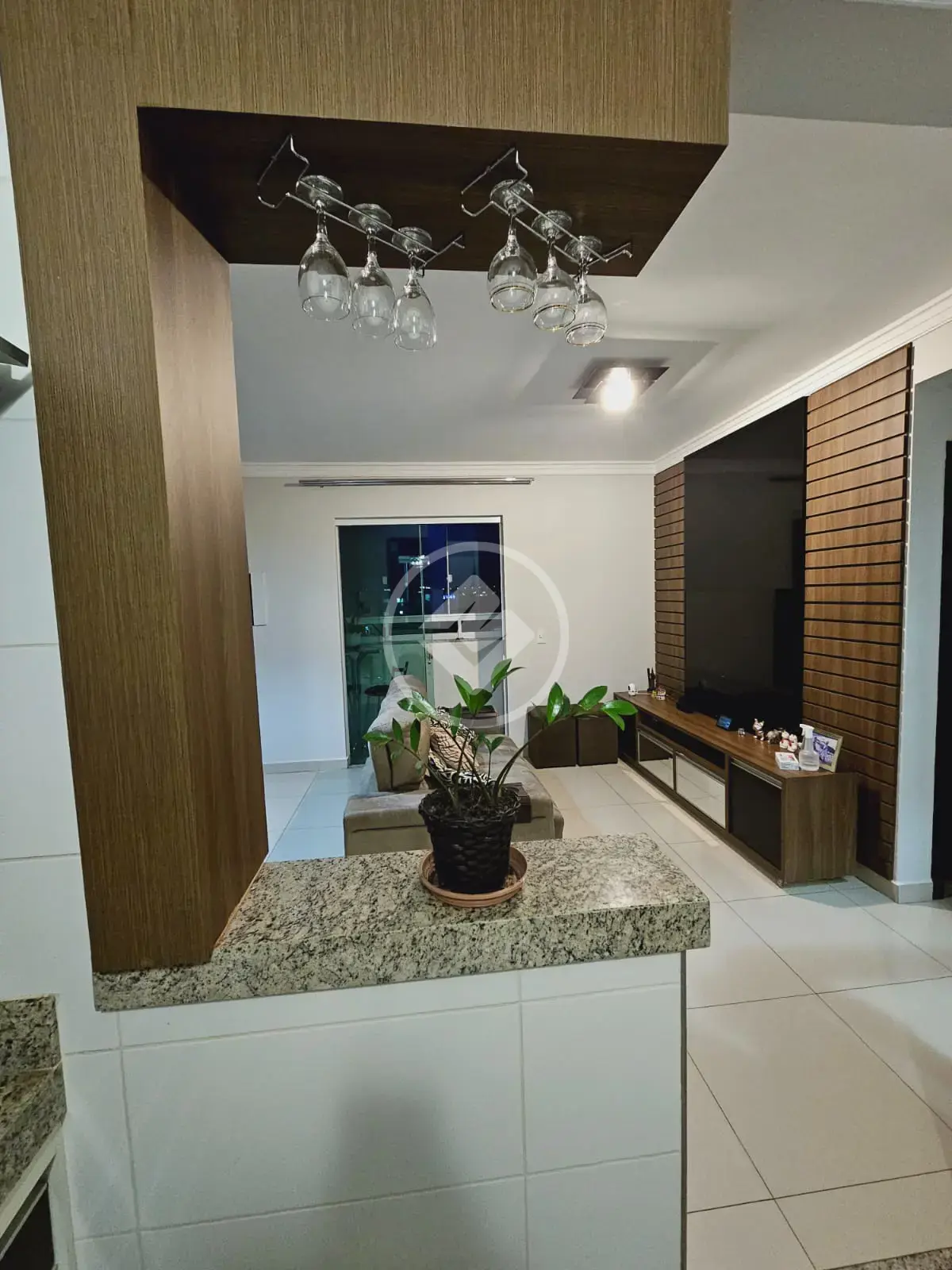 Imagem 1 - Apartamento em SANTA MÔNICA, Uberlândia - MG