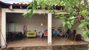 Casa Jardim Brasília, Uberlândia - MG — foto 1