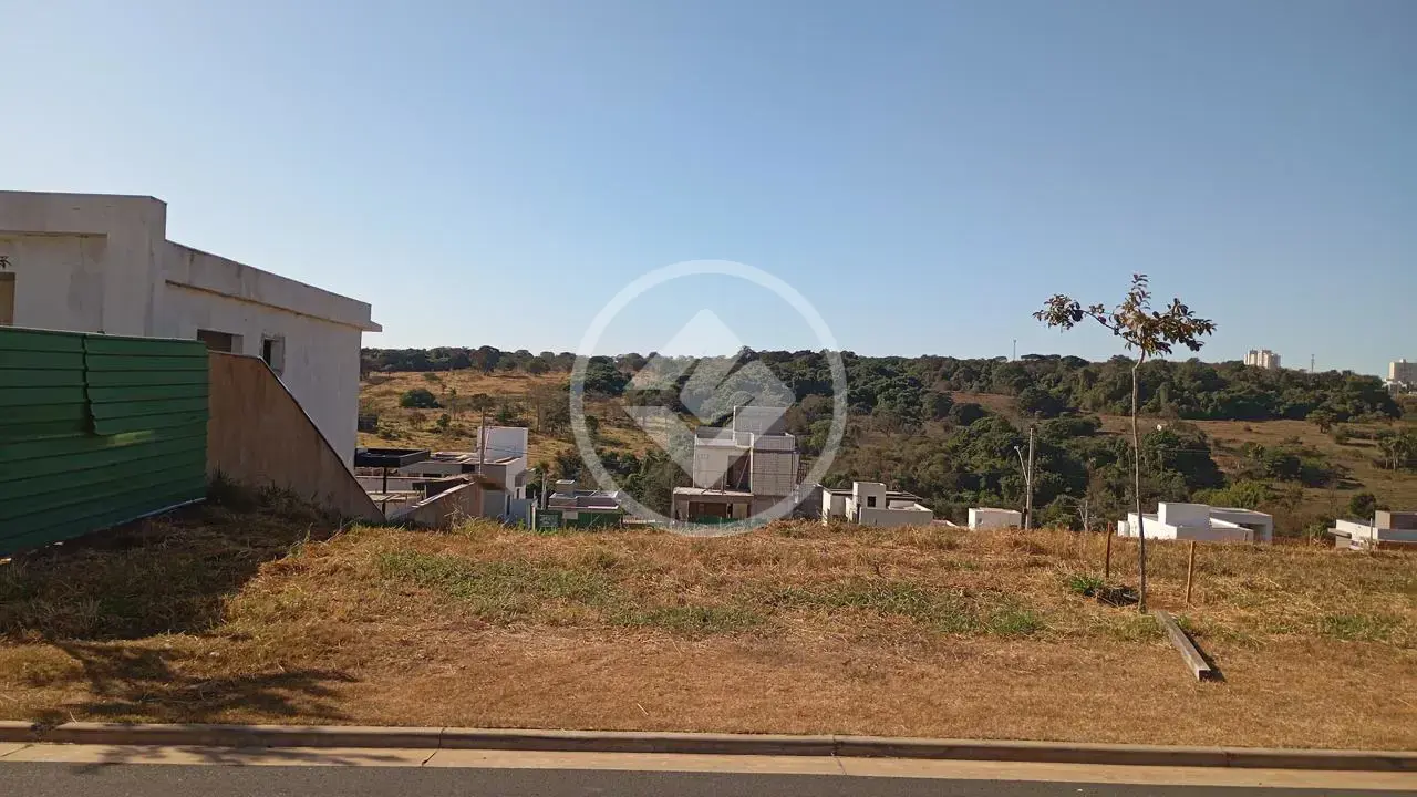 Imagem 1 - Terreno Condomínio em GRANJA MARILEUSA, Uberlândia - MG