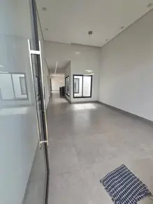 Imagem 2 - Casa em JARDIM HOLANDA, Uberlândia - MG