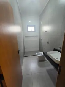 Imagem 6 - Casa em JARDIM HOLANDA, Uberlândia - MG