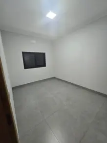 Imagem 3 - Casa em JARDIM HOLANDA, Uberlândia - MG