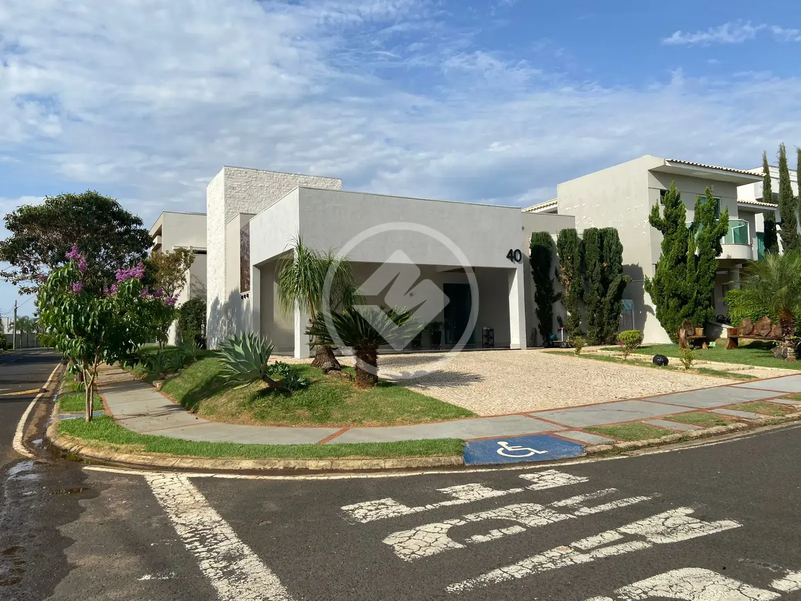 Imagem 1 - Casa Condomínio em Aclimação, Uberlândia - MG