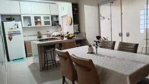 Imagem 6 - Casa em Chácaras Tubalina e Quartel, Uberlândia - MG