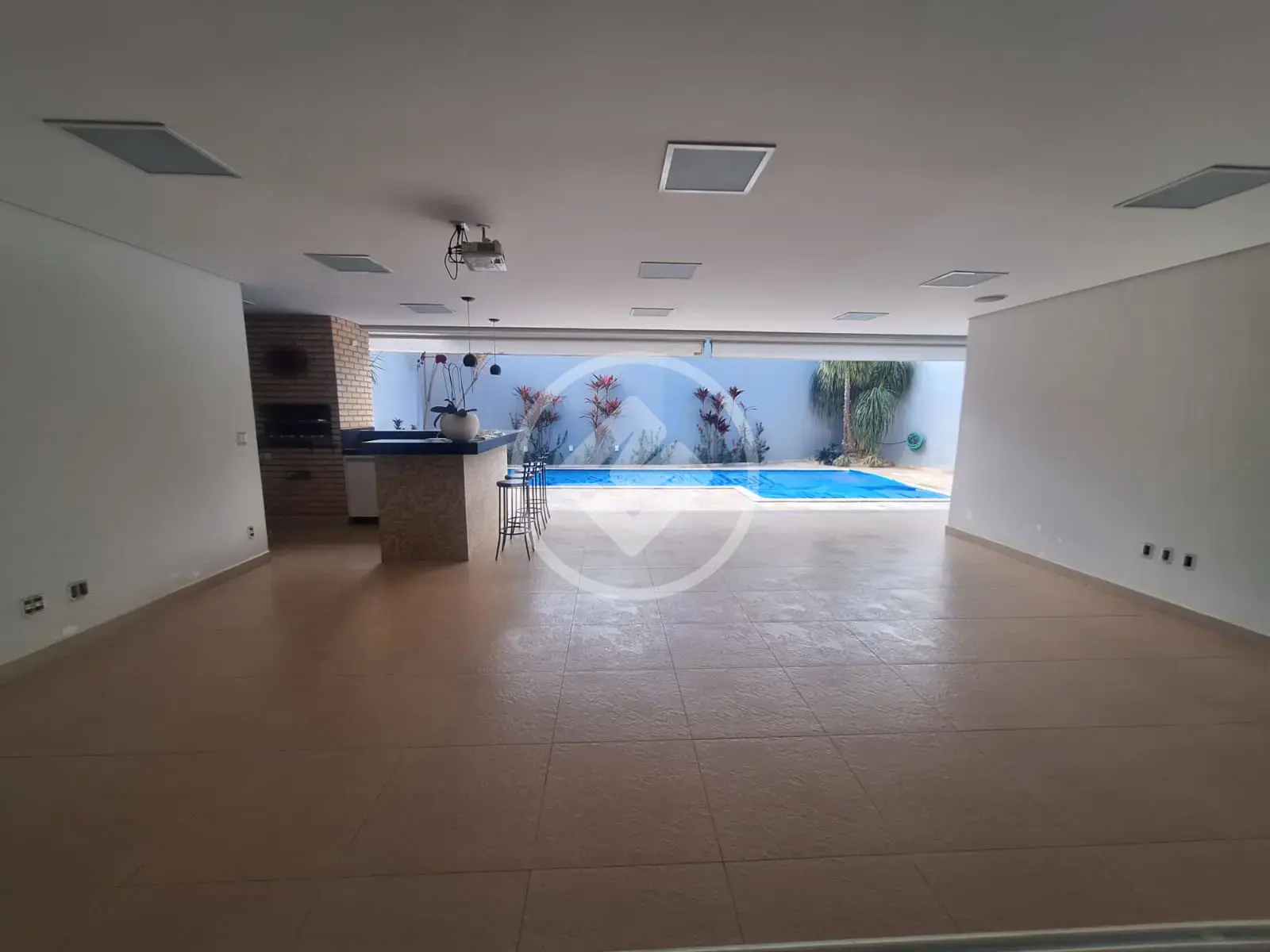 Imagem 4 - Sobrado em Alto Umuarama, Uberlândia - MG