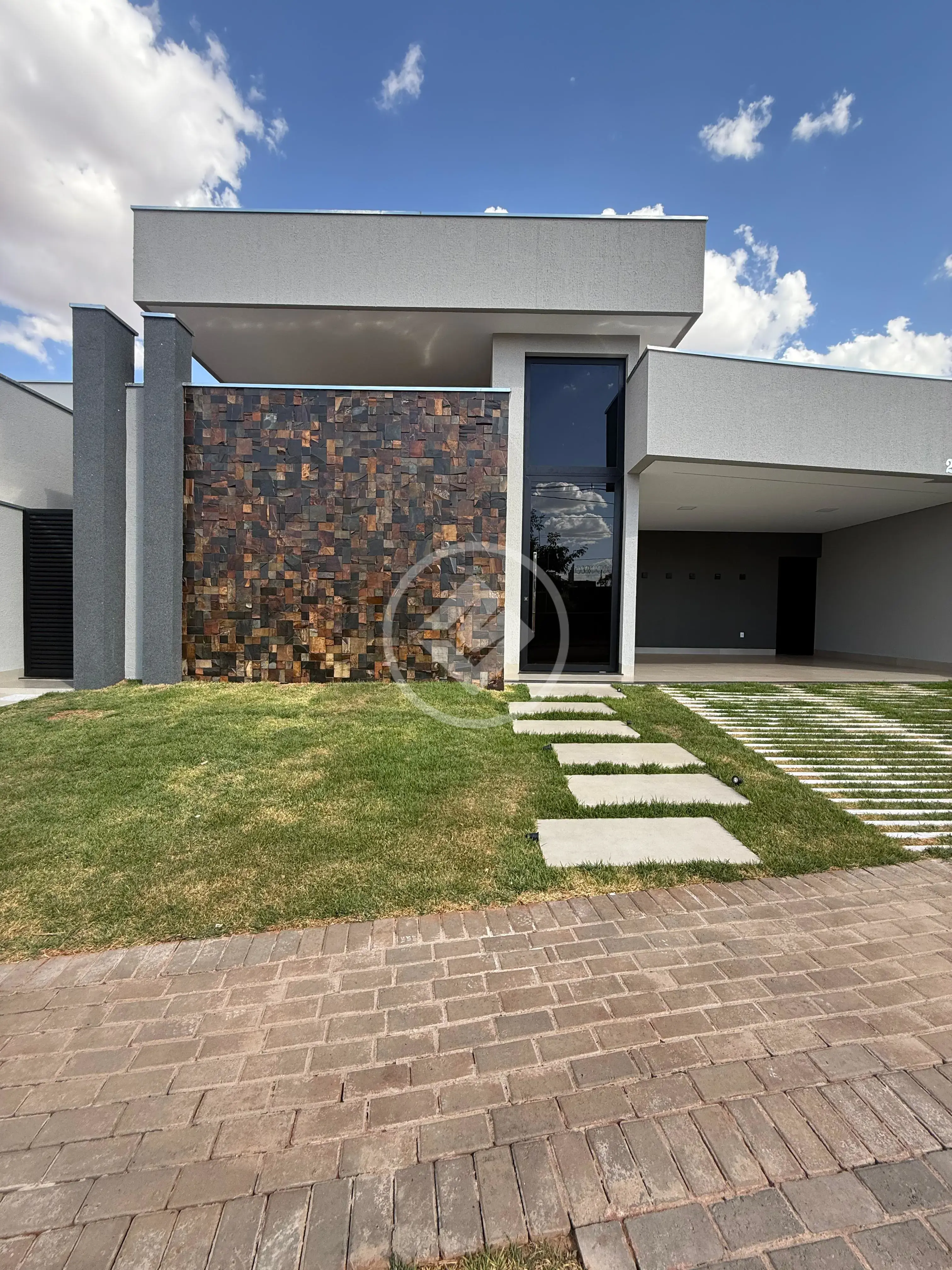 Imagem 1 - Casa Condomínio em Jardim Espanha, Uberlândia - MG