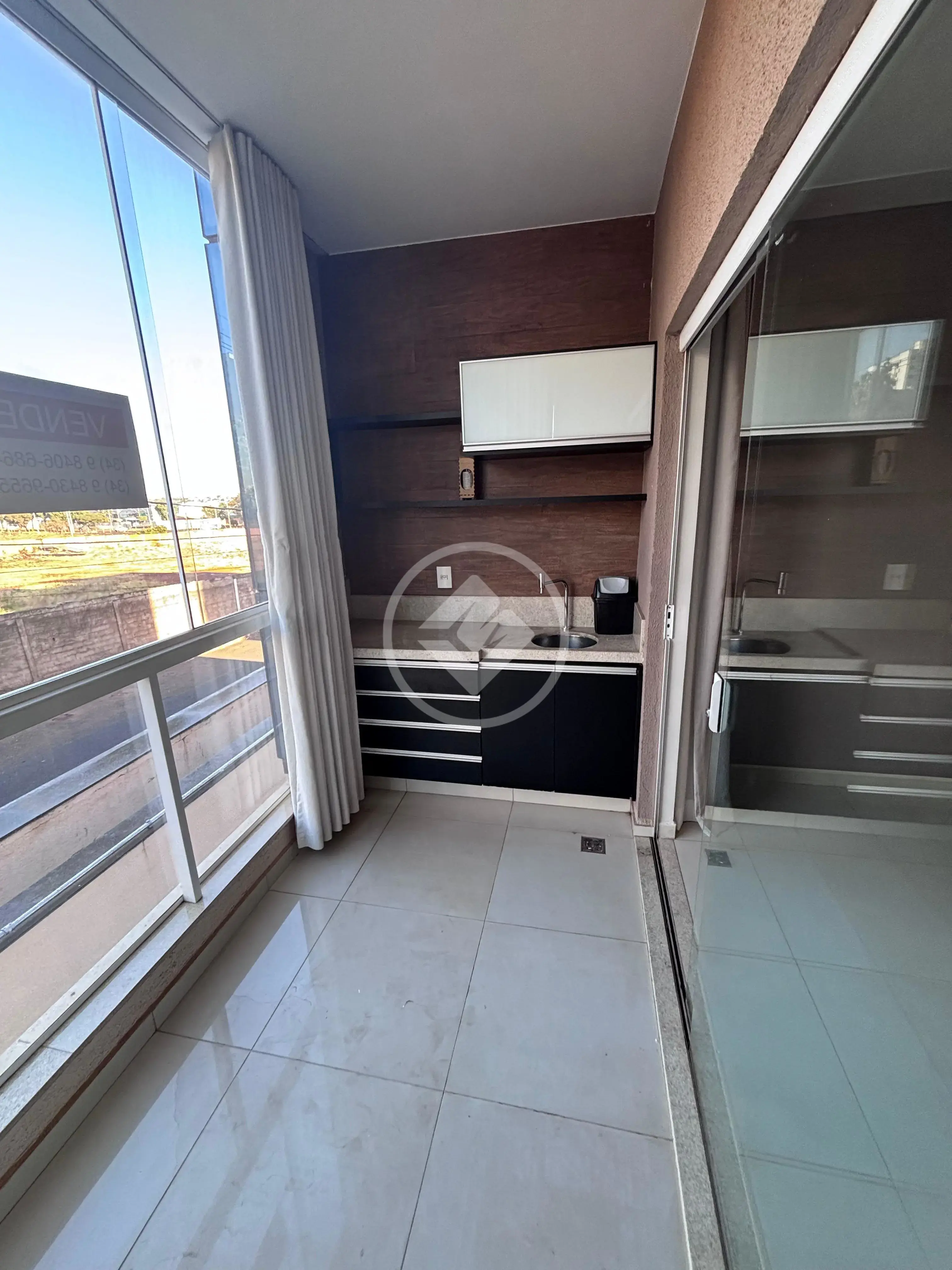 Image 2 - Apartamento em SANTA MÔNICA, Uberlândia - MG