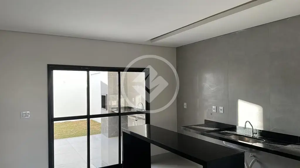Imagem 1 - Sobrado em Novo Mundo, Uberlândia - MG