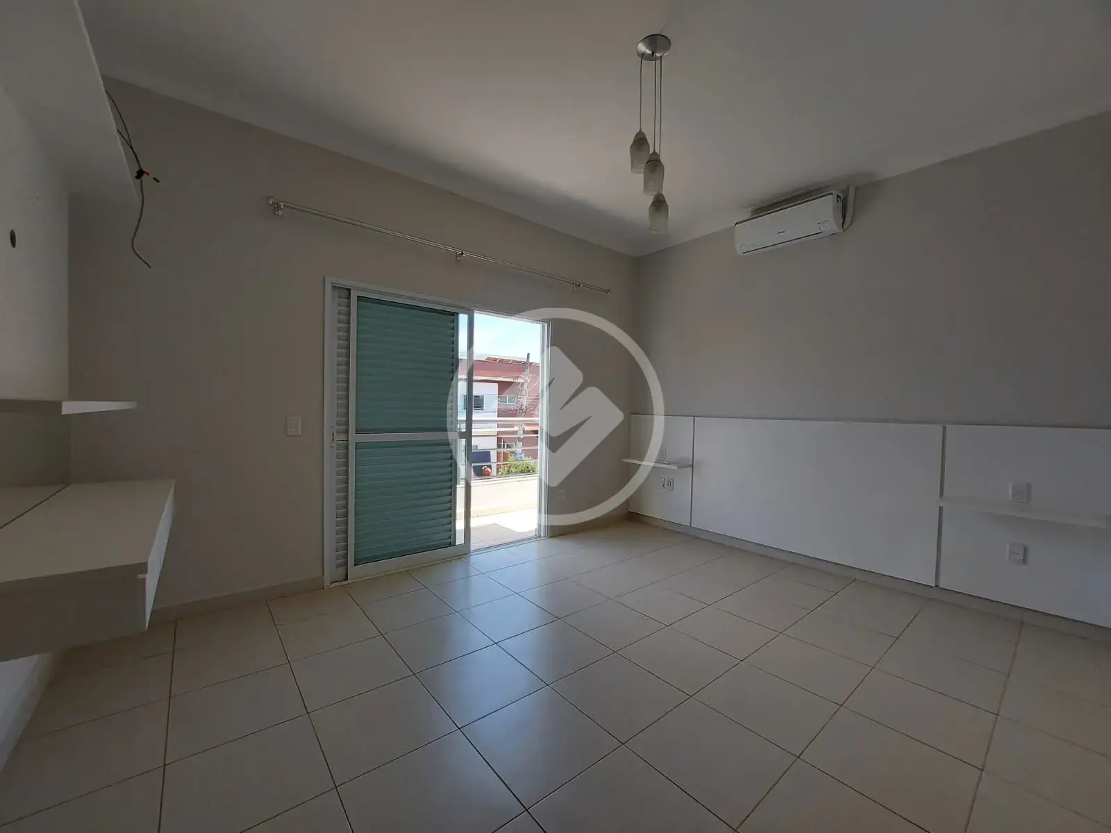 Imagem 5 - Sobrado Em Condomínio em Jardim Inconfidência, Uberlândia - MG