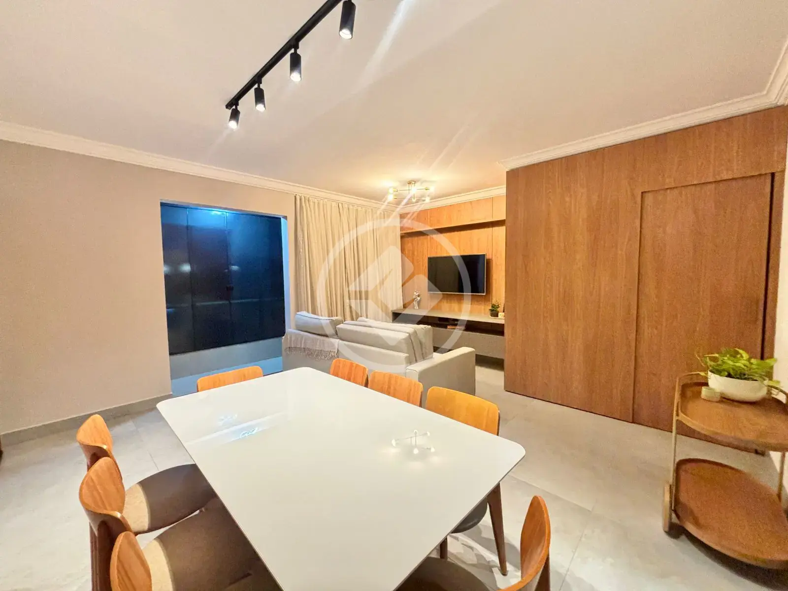 Imagem 1 - Apartamento em SANTA MÔNICA, Uberlândia - MG