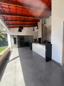 Casa Jardim Karaíba, Uberlândia - MG — foto 1
