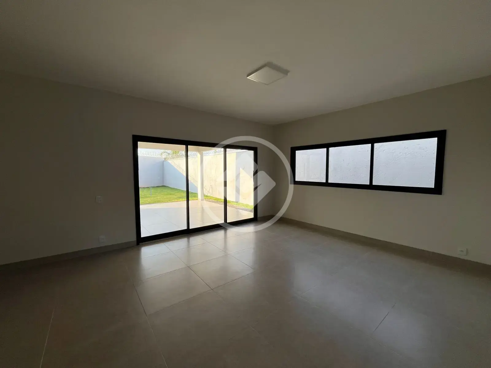 Imagem 5 - Casa em Jardim Karaíba, Uberlândia - MG