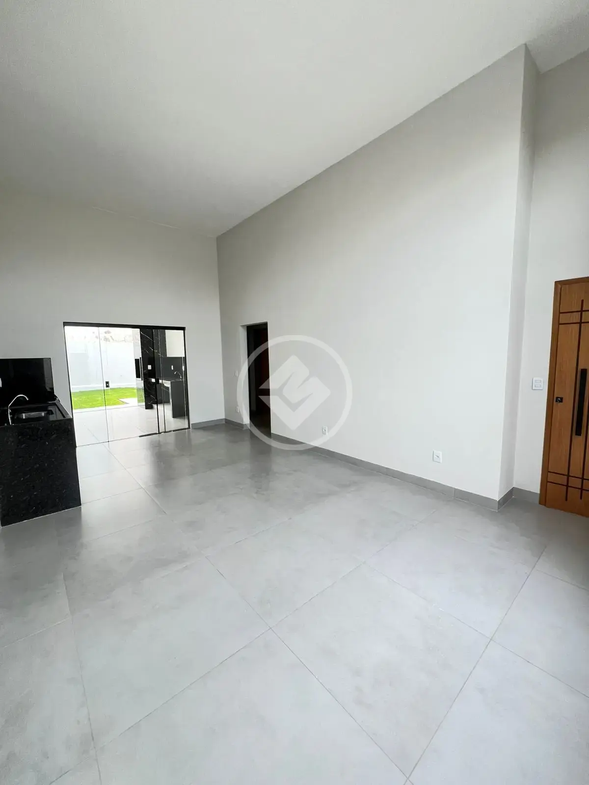 Image 2 - Casa em JARDIM HOLANDA, Uberlândia - MG