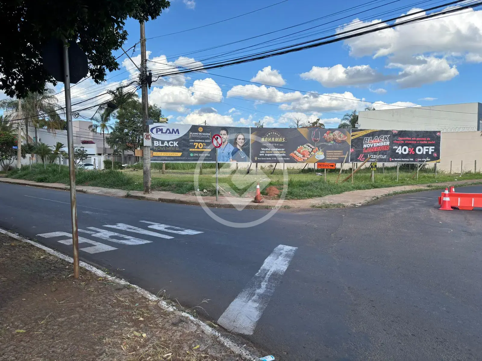 Imagem 2 - Terreno Comercial em Jardim Karaíba, Uberlândia - MG