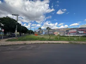 Terreno Comercial Jardim Karaíba, Uberlândia - MG — foto 1