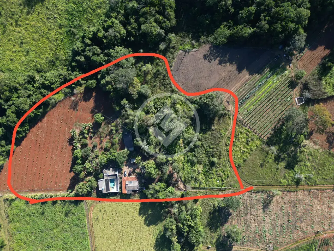 Imagem 1 - Chácara em Área Rural de Uberlândia, Uberlândia - MG