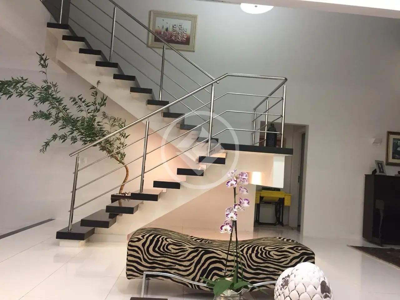 Imagem 1 - Sobrado em Jardim Karaíba, Uberlândia - MG