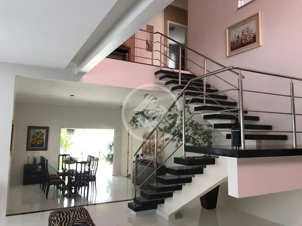 Imagem 1 - Sobrado em Jardim Karaíba, Uberlândia - MG