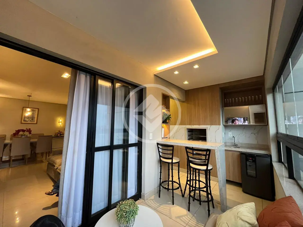 Image 2 - Apartamento em Santa Mônica, Uberlândia - MG