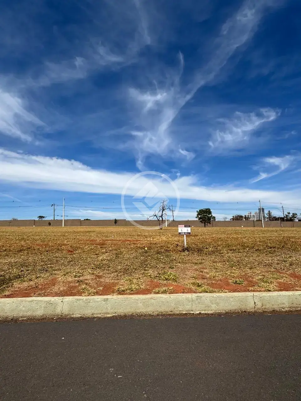 Imagem 1 - Terreno Condomínio em Laranjeiras, Uberlândia - MG