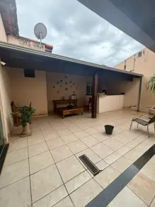 Casa Umuarama, Uberlândia - MG — foto 1