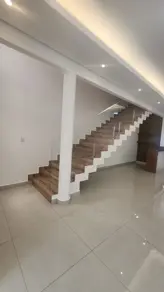 Imagem 5 - Sobrado em Dona Zulmira, Uberlândia - MG