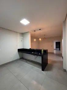 Casa Jardim das Palmeiras, Uberlândia - MG — foto 2