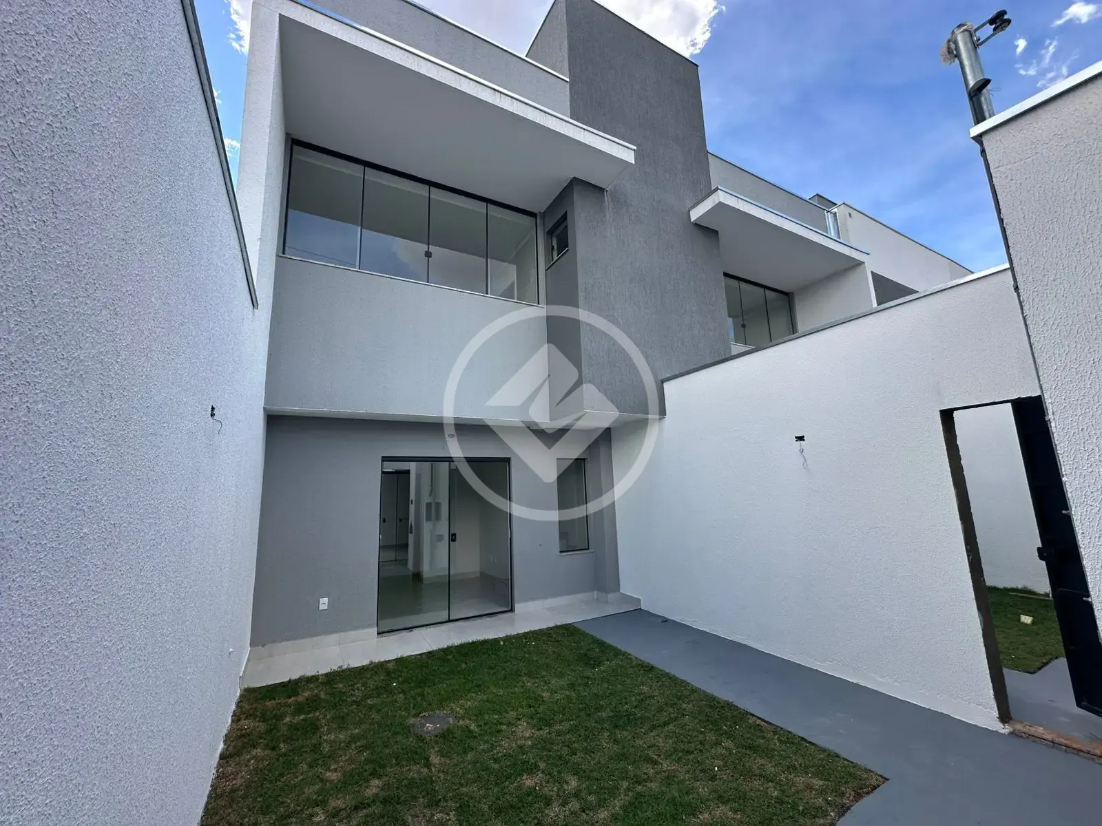 Imagem 1 - Sobrado em Grand Ville, Uberlândia - MG