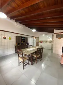 Casa Jaraguá, Uberlândia - MG — foto 2