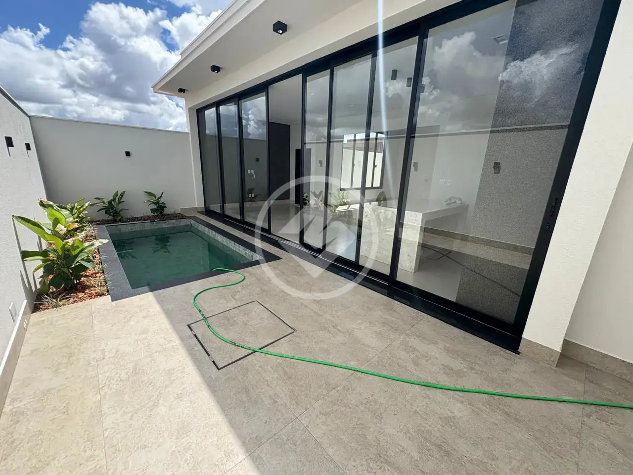 Imagem 1 - Casa Condomínio em Novo Mundo, Uberlândia - MG
