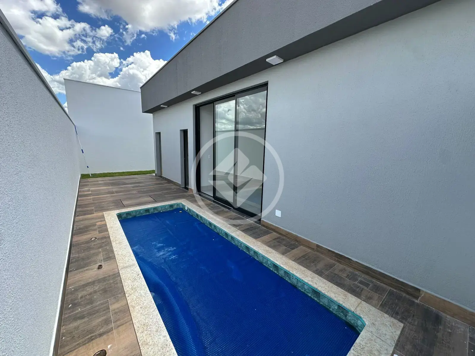 Imagem 1 - Casa Condomínio em Novo Mundo, Uberlândia - MG
