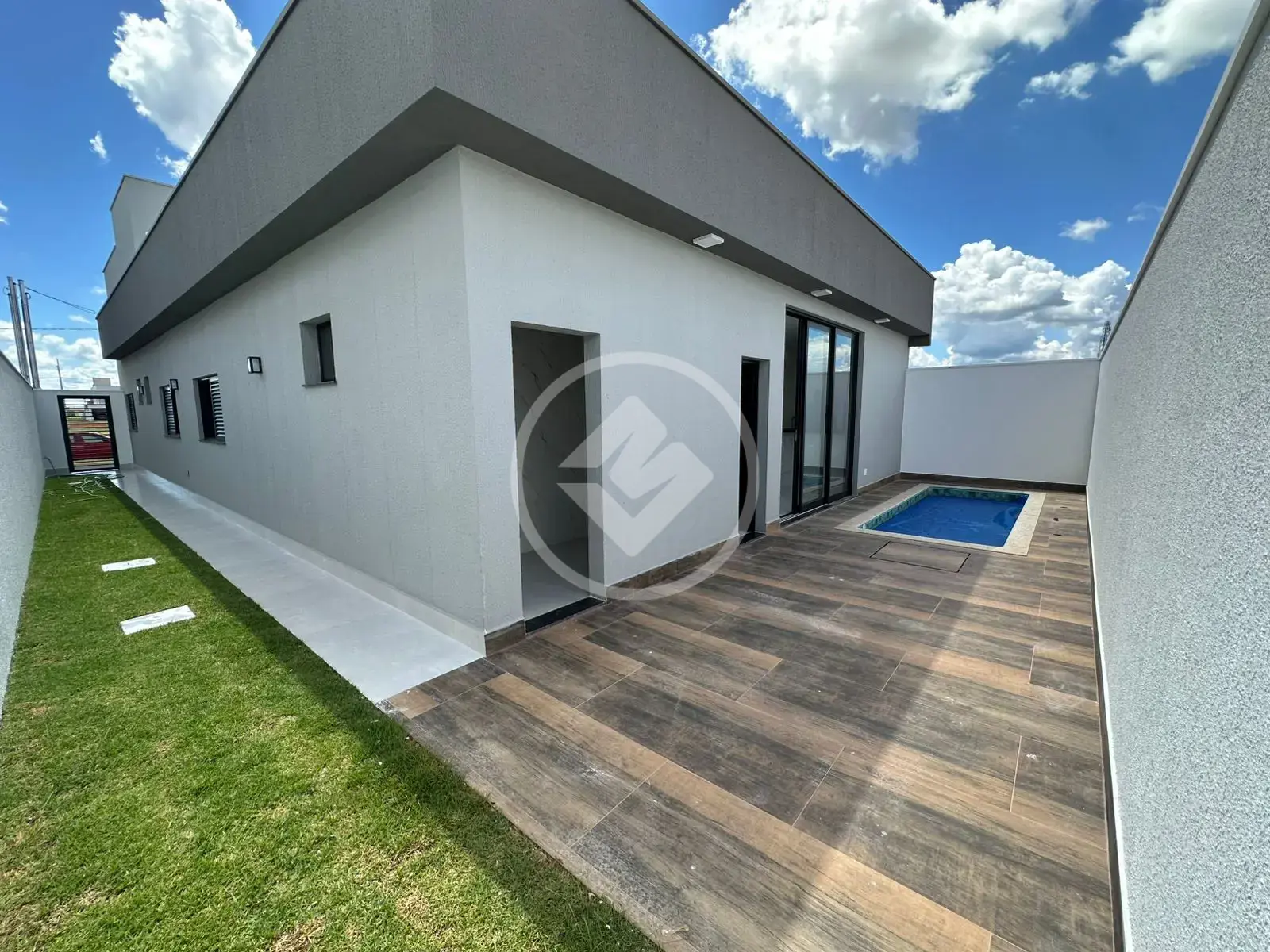 Imagem 1 - Casa Condomínio em Novo Mundo, Uberlândia - MG