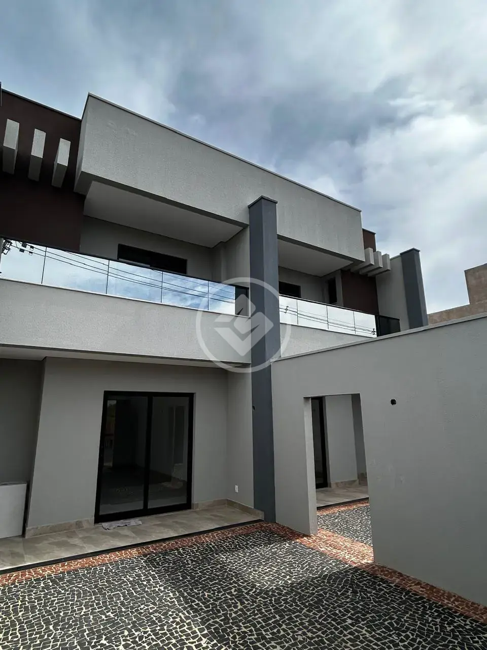 Imagem 1 - Sobrado em Aclimação, Uberlândia - MG