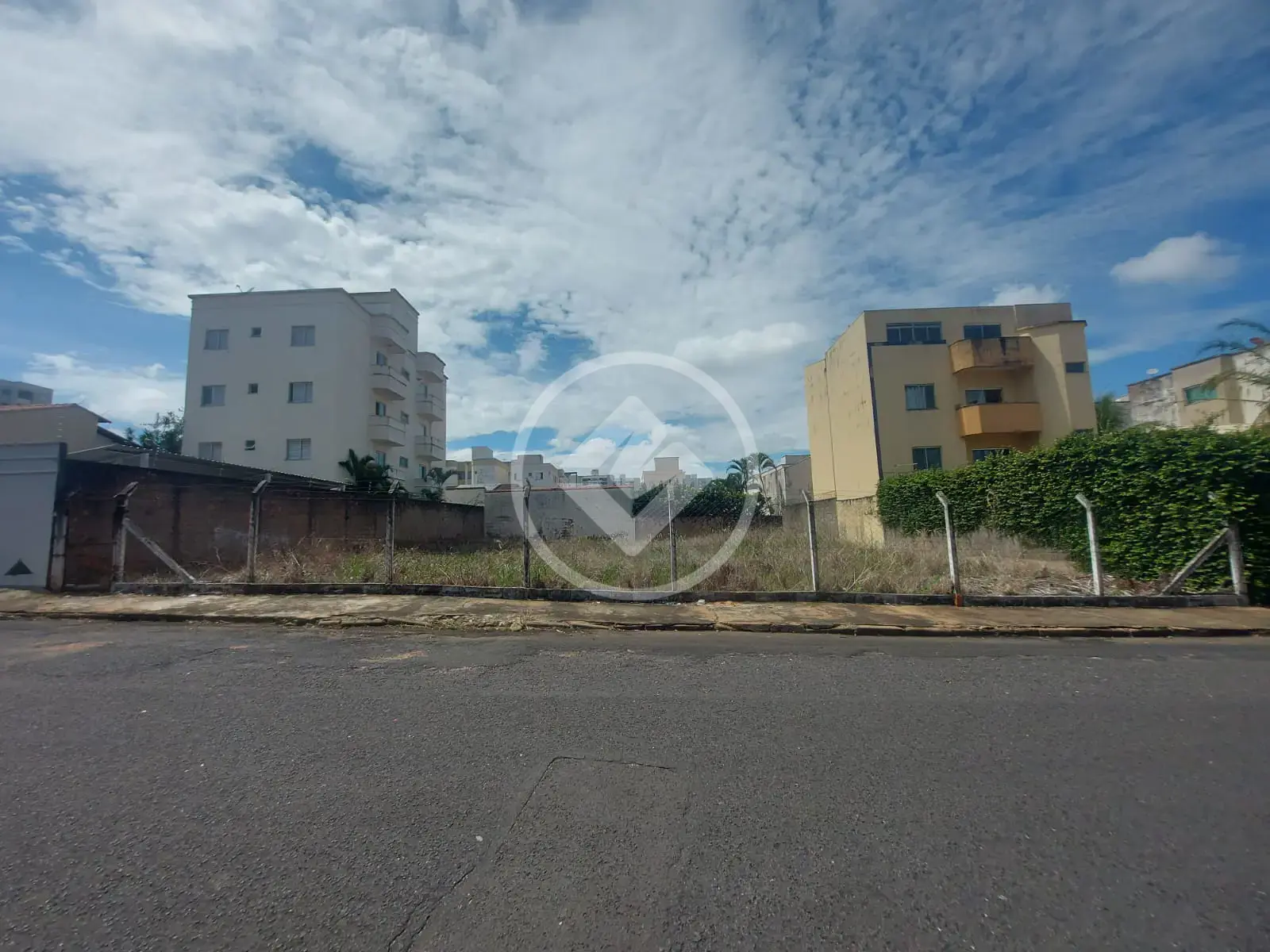 Imagem 1 - Terreno em Santa Mônica, Uberlândia - MG