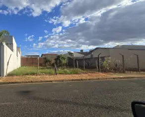 Terreno Alto Umuarama, Uberlândia - MG — foto 1
