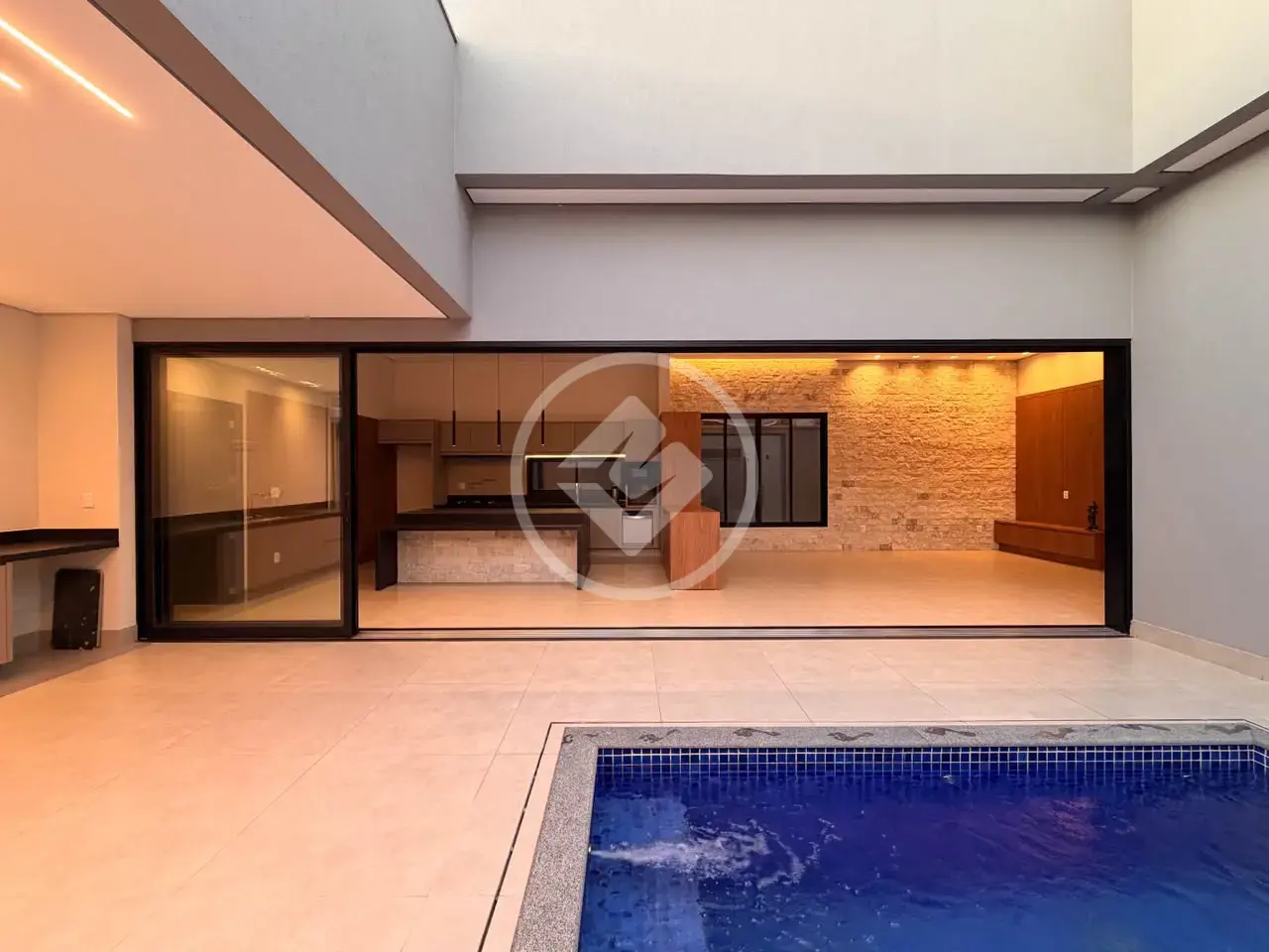 Imagem 1 - Casa Condomínio em Laranjeiras, Uberlândia - MG