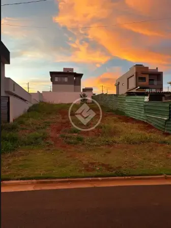 Imagem 1 - Terreno Condomínio em GRANJA MARILEUSA, Uberlândia - MG